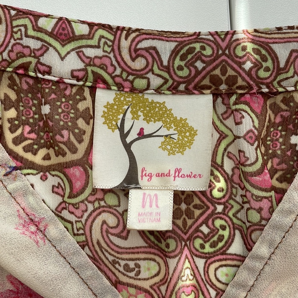 3/$20 Anthropologie Fig & Flower Blouse - Picture 5 of 12